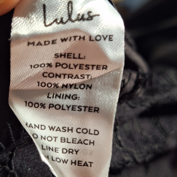 ⭐️HOST PICK⭐️Lulu's Kiska Black Lace Wide-Leg Jumpsuit S - Picture 14 of 15